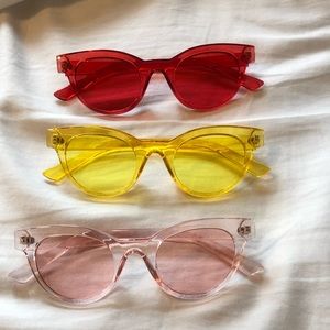 “Ventura” Retro Cateye Transparent Sunglasses